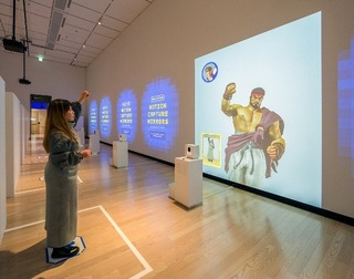 モーションキャプチャーミラー（体験の様子）