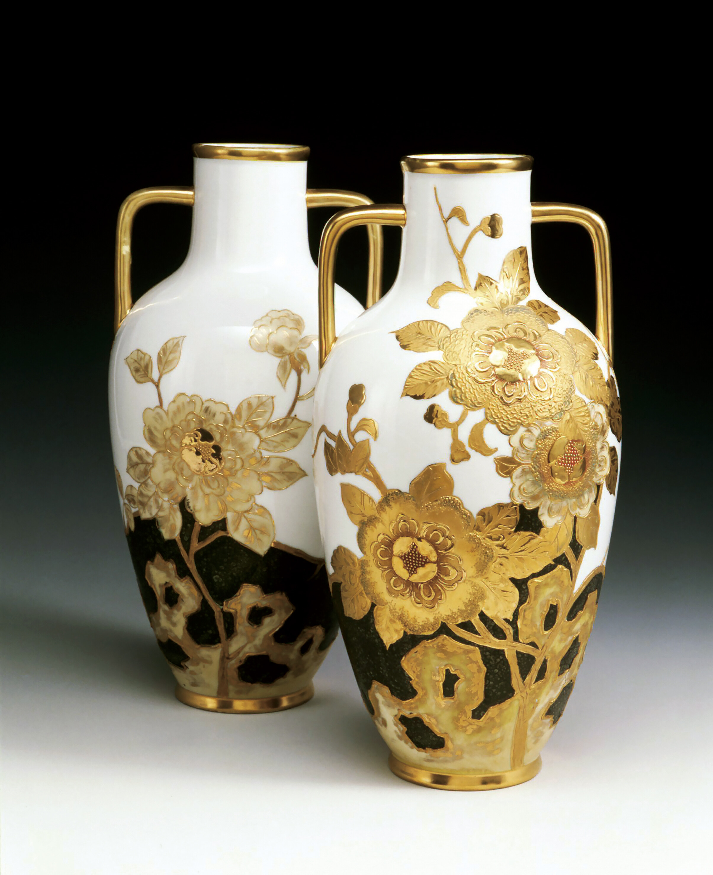 明治41年製 オールドノリタケ 金盛藍縁薔薇文 &ラスター彩