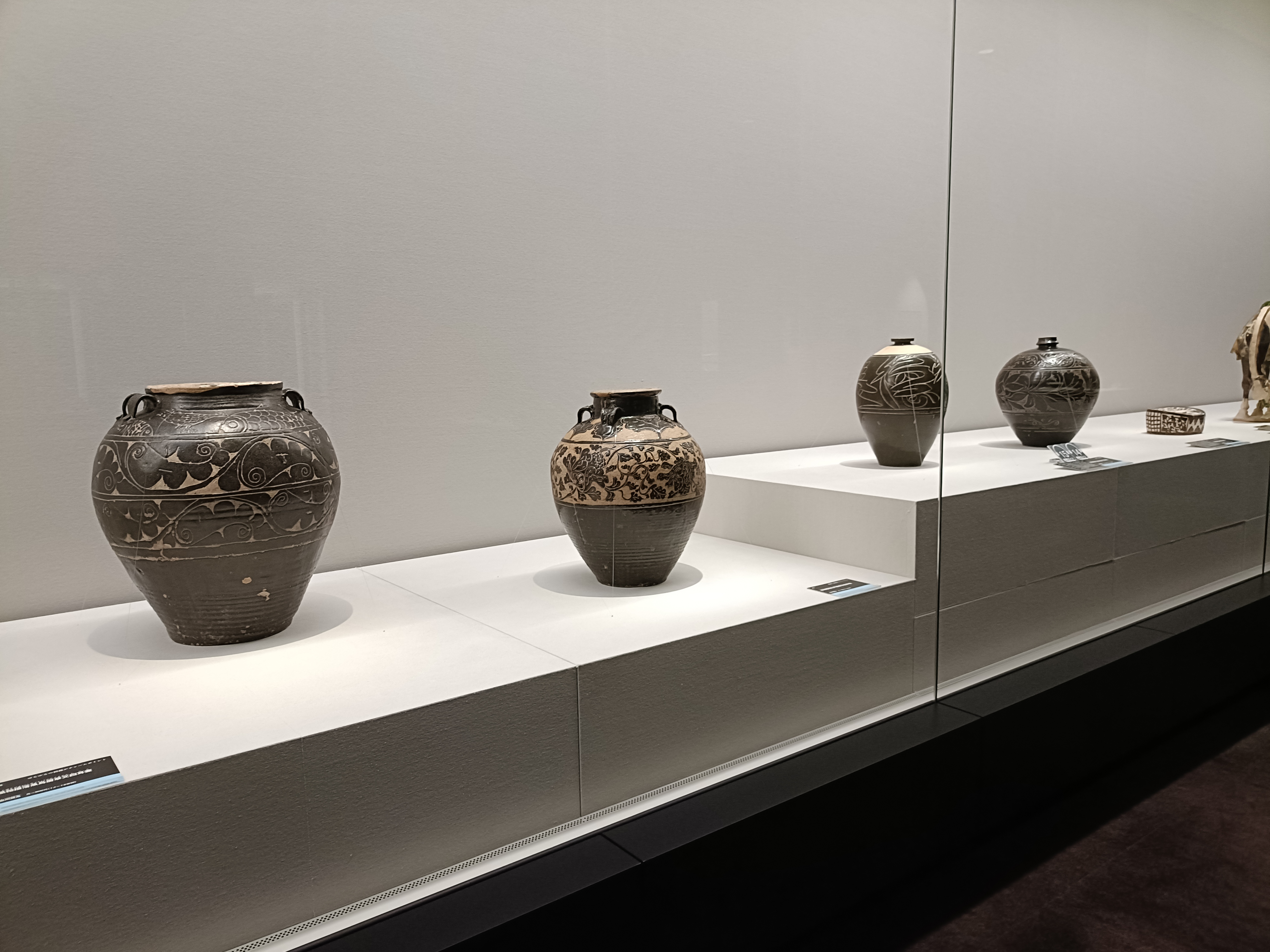 静嘉堂文庫美術館（静嘉堂＠丸の内）「黒の奇跡・曜変天目の秘密
