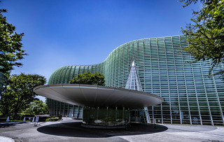 18.国立新美術館