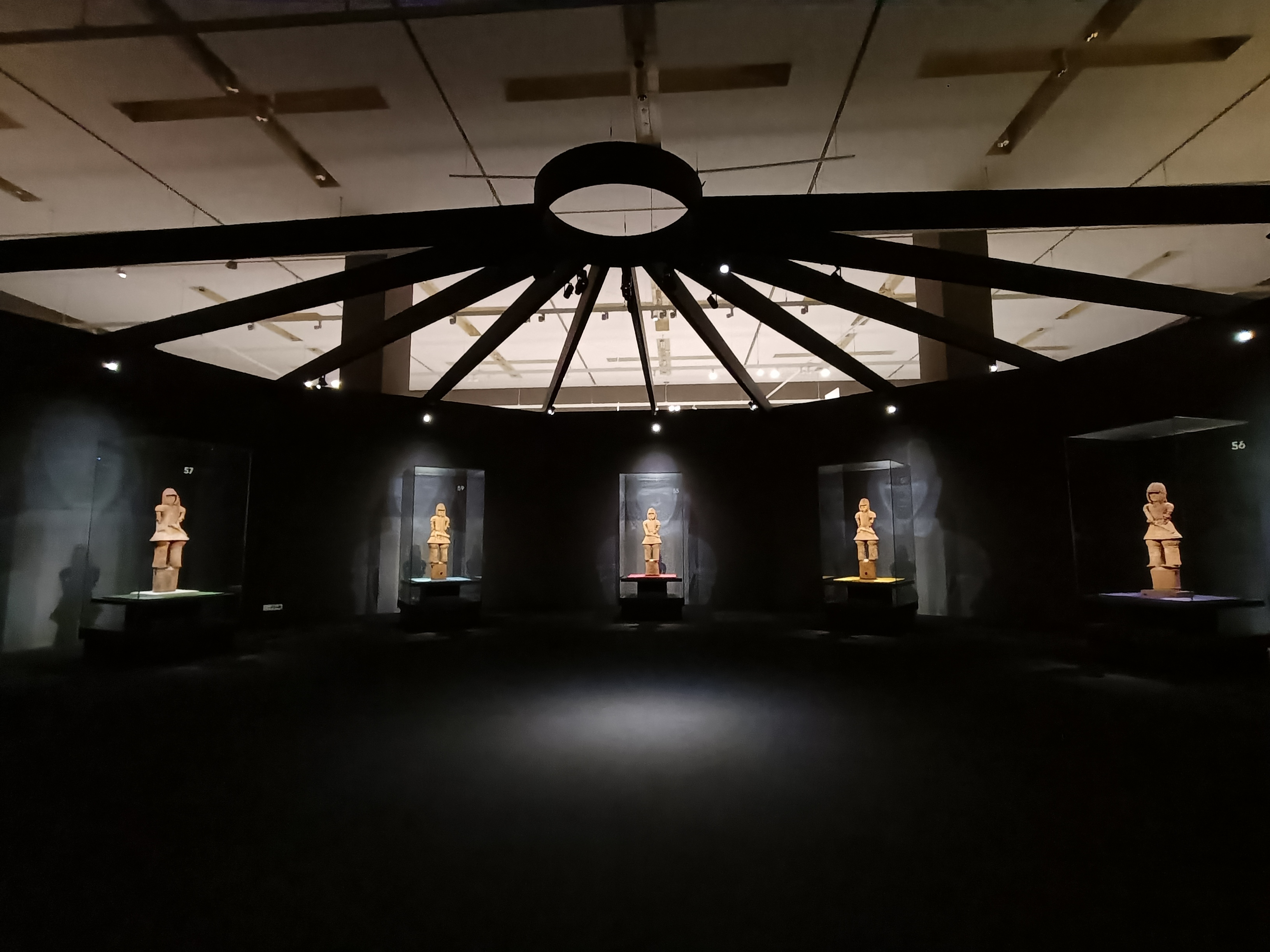 特別展「はにわ」東京国立博物館:古代の至宝が集う50年ぶりの大 特別展「はにわ」東京国立博物館:古代の至宝が集う50年ぶりの大