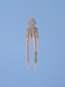 11髪飾り 東北歴史博物館蔵