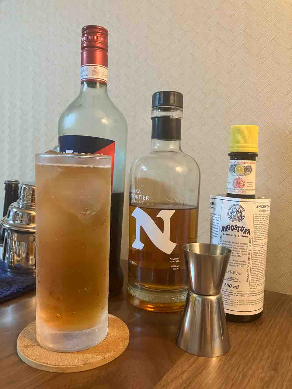 カイ太郎の晩酌日記 242杯目 ニッカ フロンティア : カイ太郎の晩酌日記