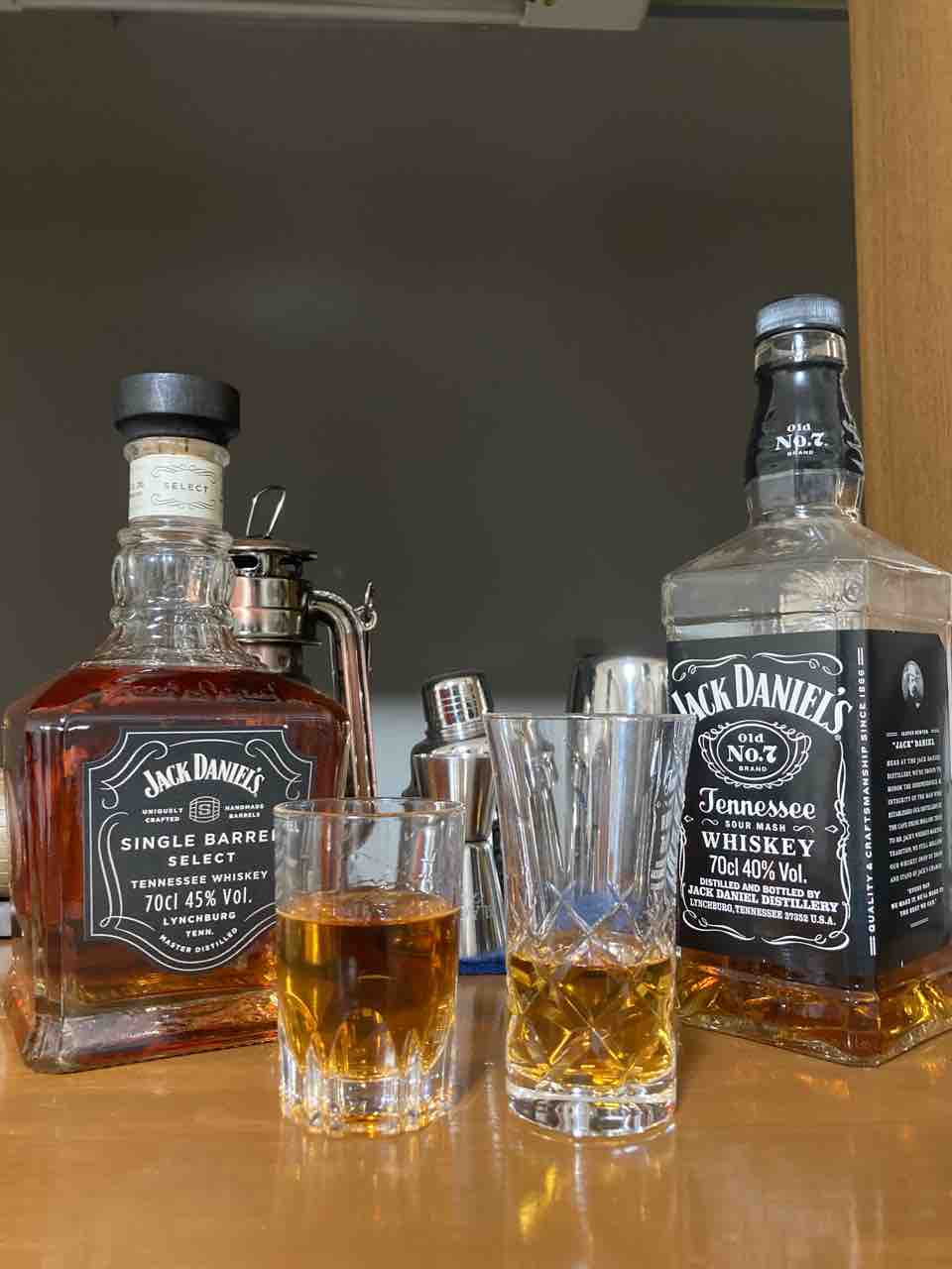 ジャックダニエル　シングルバレル　　グラス付き 武蔵屋通販 | ジャックダニエル シングルバレル 100プルーフ