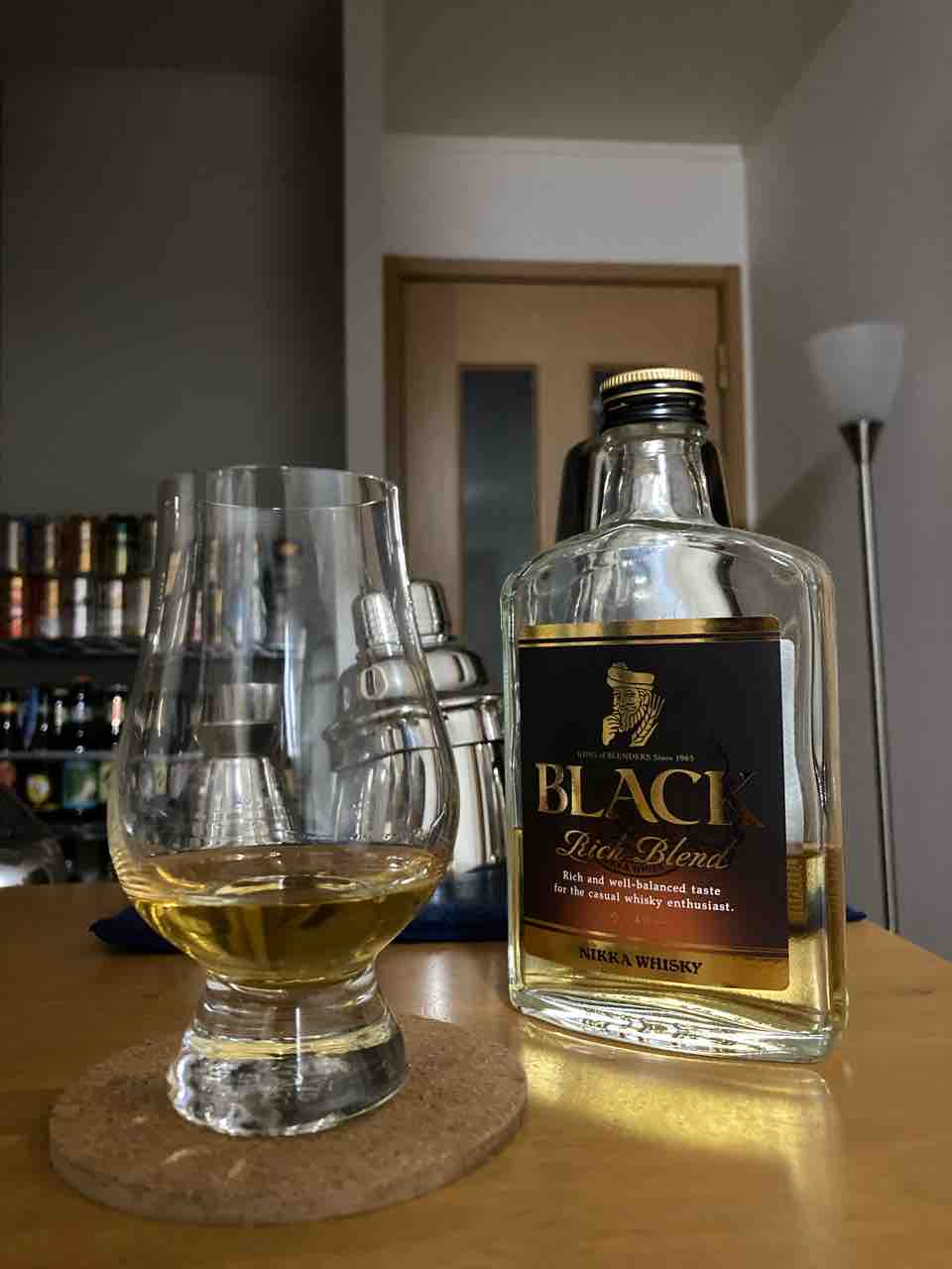 カイ太郎の晩酌日記 27杯目 ブラックニッカ リッチブレンド カイ太郎の晩酌日記 カイ太郎の晩酌日記 27杯目 ブラックニッカ リッチブレンド カイ太郎の晩酌日記