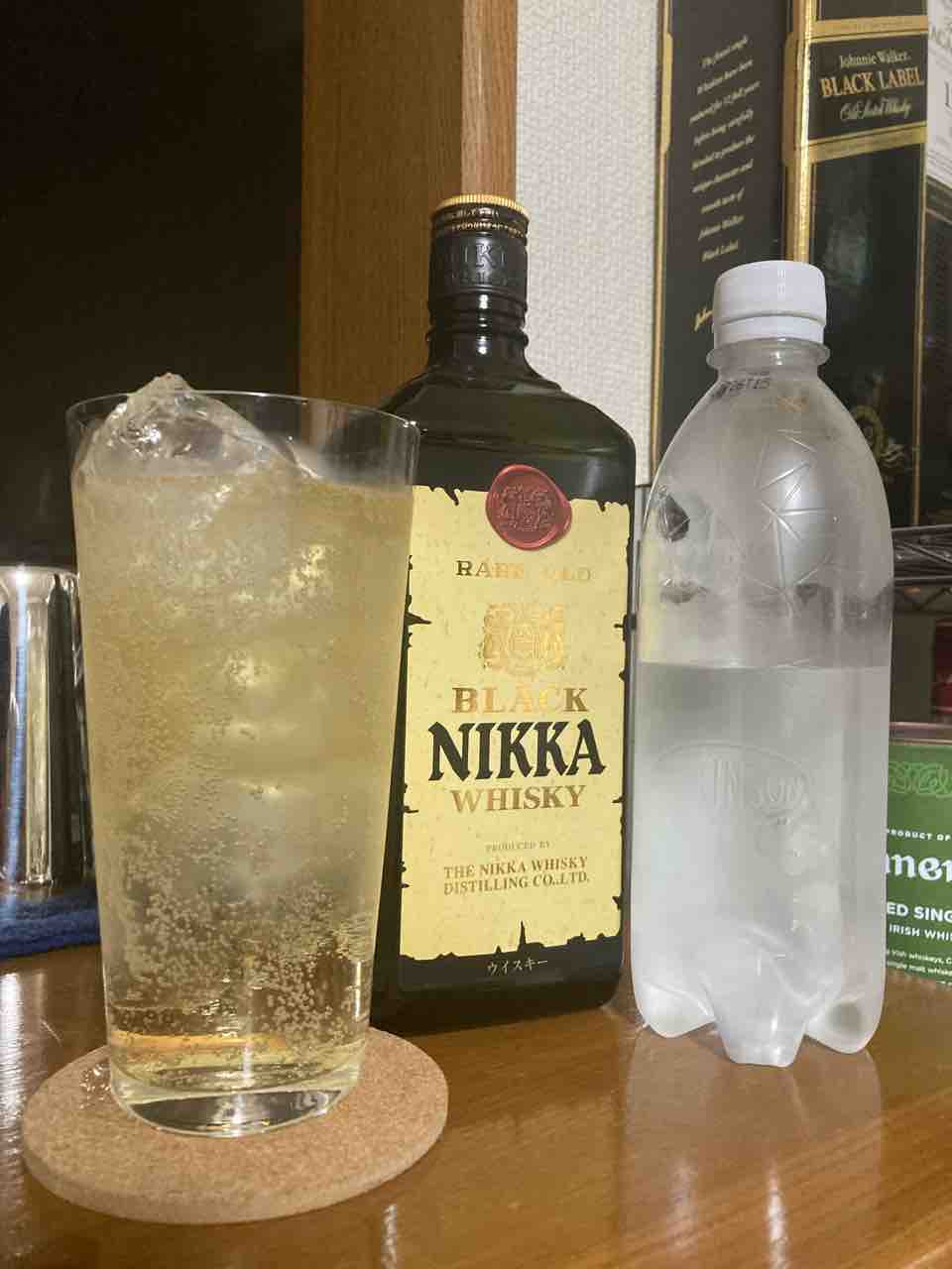 カイ太郎の晩酌日記 115杯目 初号ブラックニッカ 復刻版 : カイ カイ太郎の晩酌日記 115杯目 初号ブラックニッカ 復刻版 : カイ
