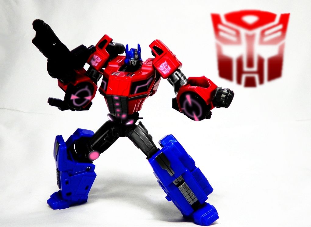 トランスフォーマー　オプティマス・プライム PGサイズ キャンディ塗装完成品 PG サイズ オプティマスプライム トランスフォーマー 完成品
