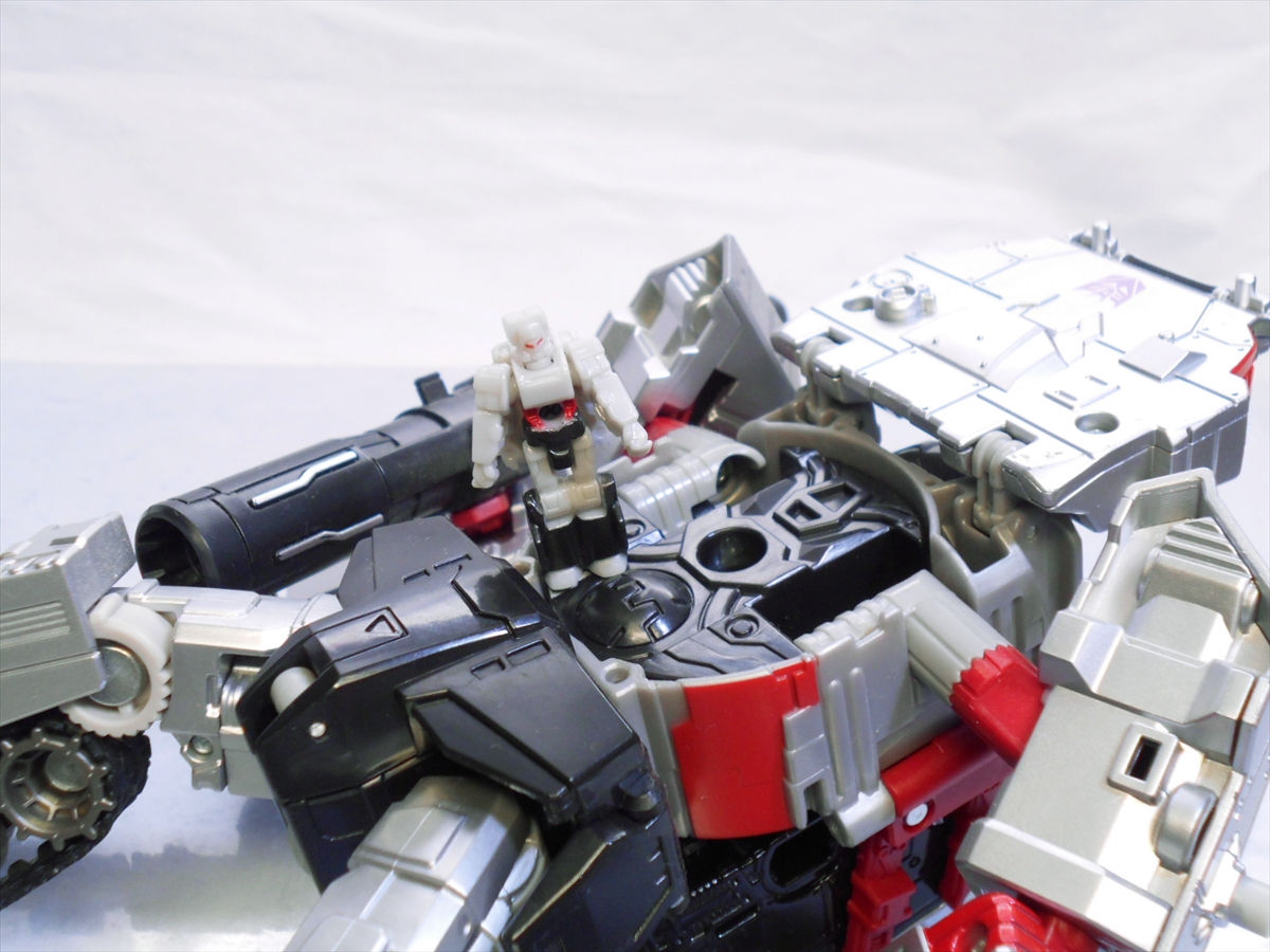 ガルバトロン（レジェンズ） : 玩具店：ぜんまいの森