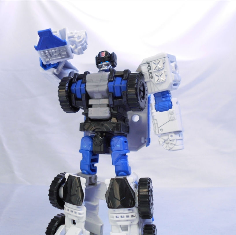 PB05_LOOK_00-1.gif