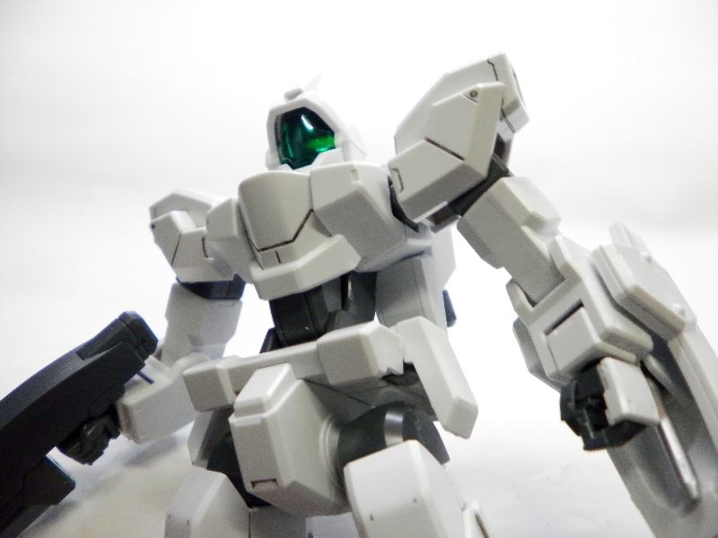 HG ジェノアスカスタム : 玩具店:ぜんまいの森