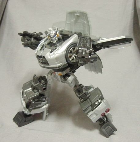 トランスフォーマーオルタニティ コンボイfeat/NISSN GT-R