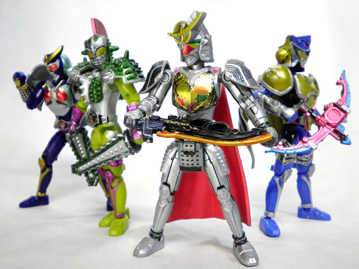 アームズアクション鎧武4（前編） : 玩具店：ぜんまいの森