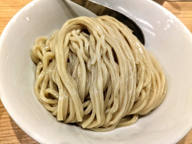 PXL_20231205_070840130