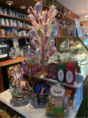 FD909F16-97B8-437B-A0AF-99D18D9F3AE6