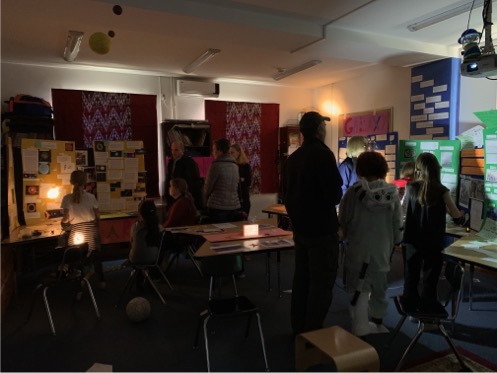 DCB10CF8-8769-449C-BD35-35495C8C0262