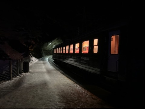76015E10-00E8-494B-953D-54CFB72086A6