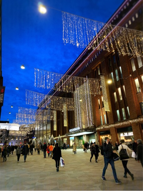 28292E6D-7871-4A54-9347-7F78FE363F69