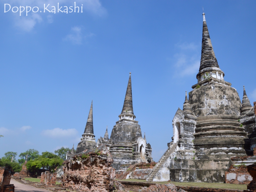 アユタヤ観光寺院 最も巨大な3基の仏塔 ワット プラシー サンペット かかし バンコク独歩 バンコク半径2時間の旅