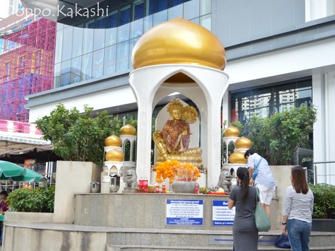 3UMATHEVI SHRINE2