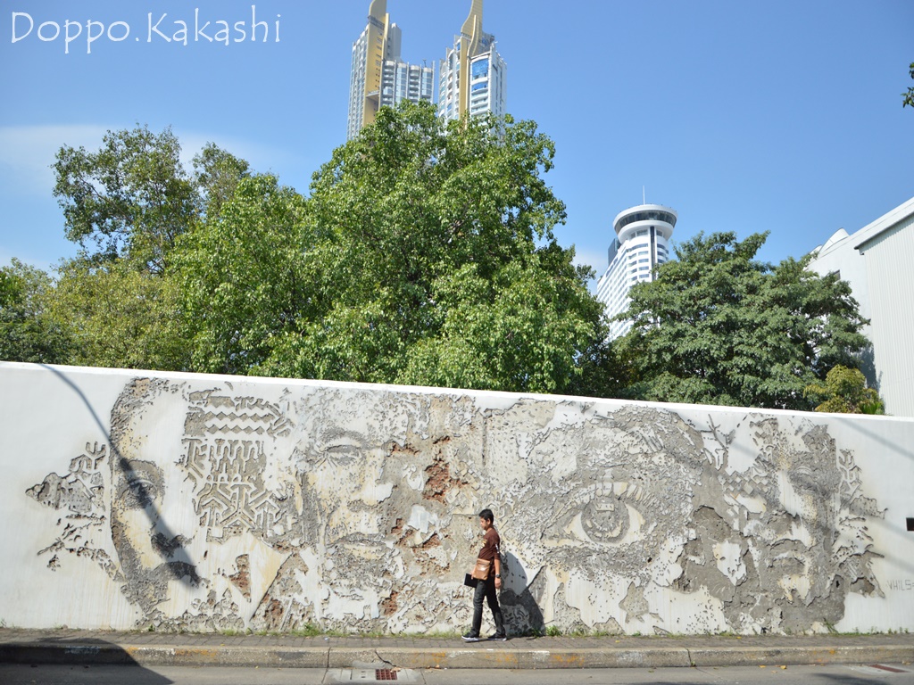かかし バンコク独歩 ～バンコク半径2時間の旅～ 街中アート 芸術の壁が連なる WALL ART チャロンクルン