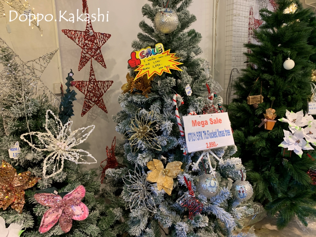 クリスマスツリーはここでゲット バンコク クリスマス デコレーション バンコクヤイ かかし バンコク独歩 バンコク半径2時間の旅