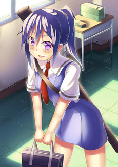 137204538432613222852