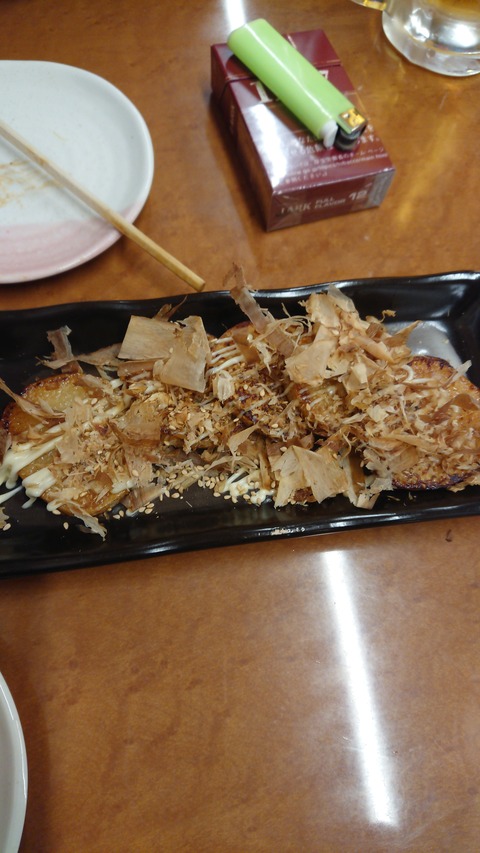 DSC_0000_BURST20181129155520536