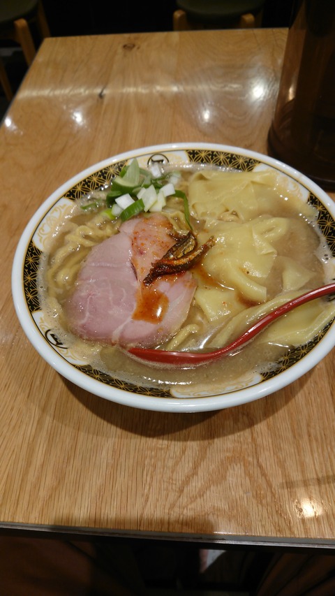 DSC_0005_BURST20181129165031366