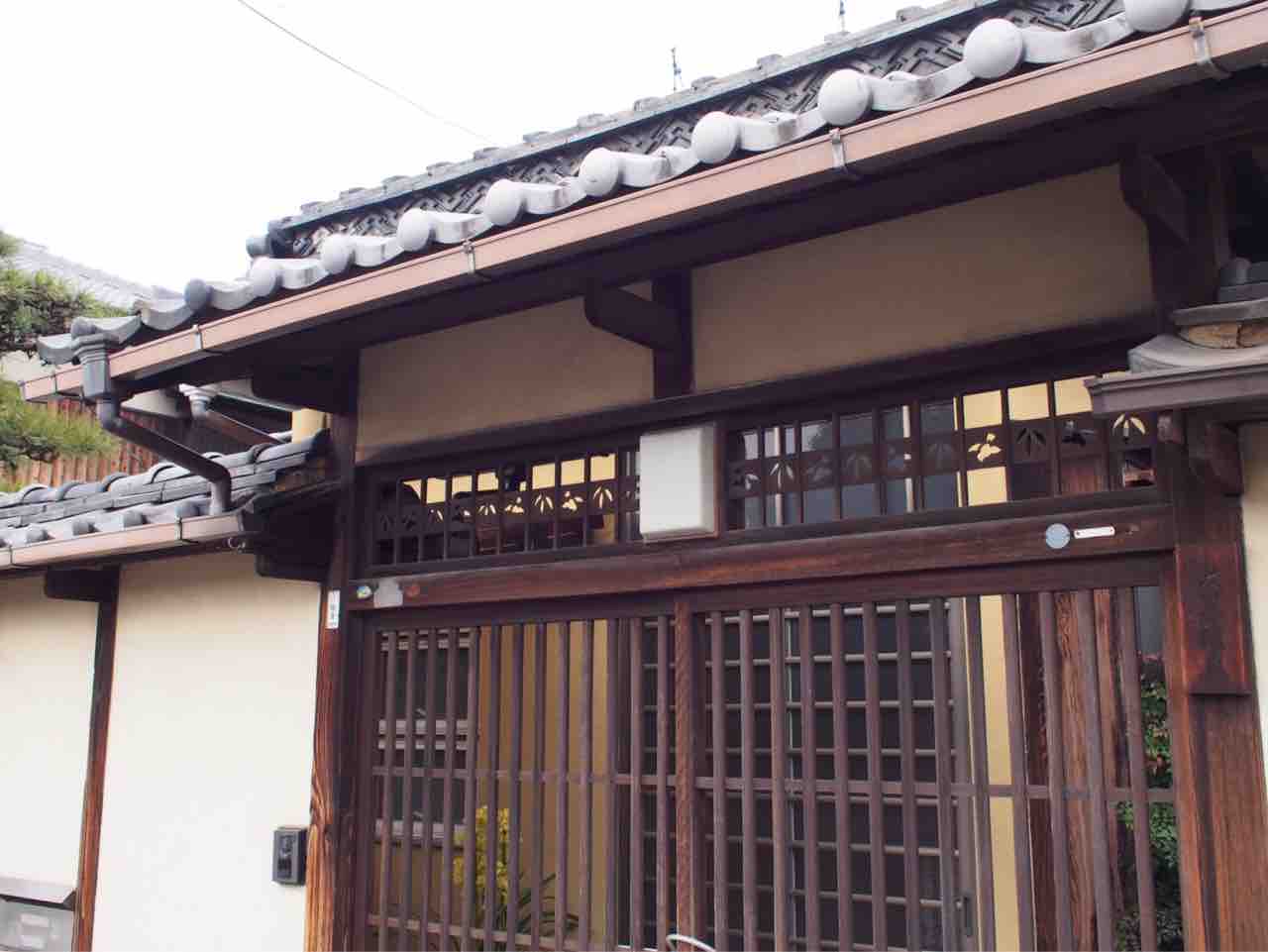 昔の日本家屋 カキリマ バリ島 アジア衣料店主の日記 昔の日本家屋 カキリマ バリ島 アジア衣料店主の日記