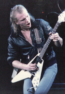 ギタリスト分析】第5回Michael Schenker(M.S.G) : ギター ギタリスト分析】第5回Michael Schenker(M.S.G) : ギター