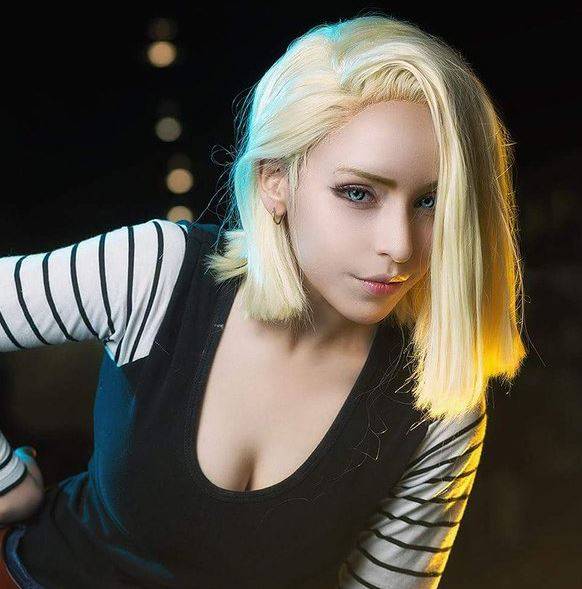 人造人間18号のコスプレイヤーが可愛いと話題に Roxy Chan 格ゲーブログ 仮