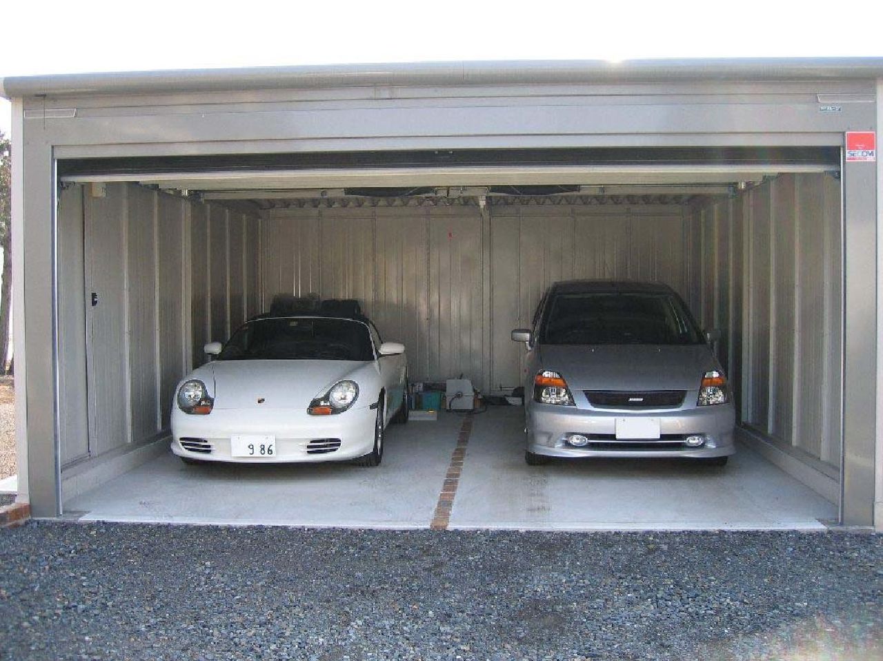 ある意味 幸せだった頃のガレージ風景 S Cbr400r ｎc56 と400x Nc56 の散在禄