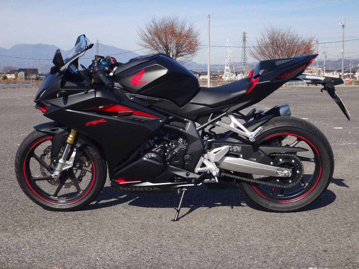 CBR250RR (2022) black シングルシートカウル CBR250RR MC51