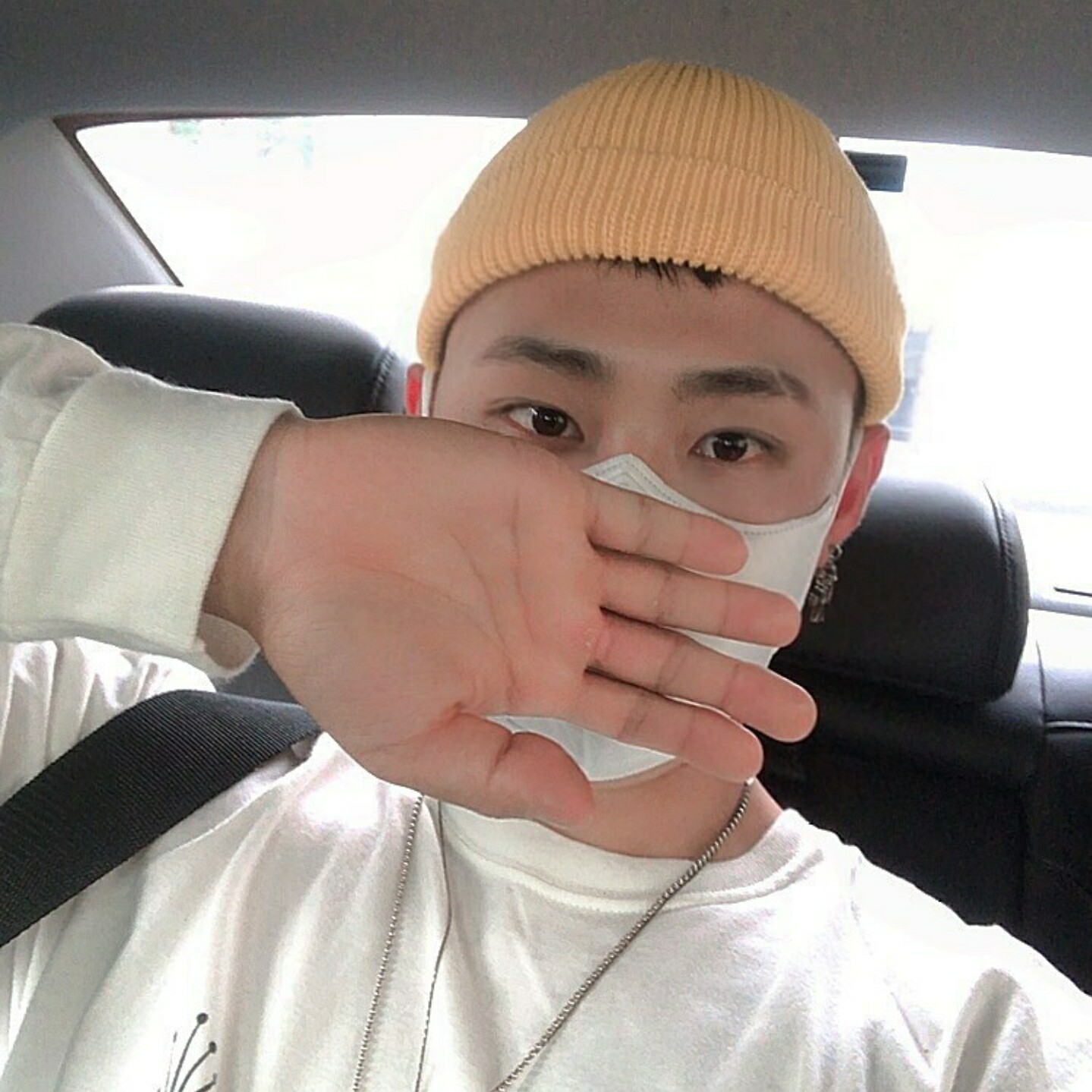 な こ の ずっとずっとcode Vに はまり中 ウシクさん Twitter Instagramにセルカ投稿