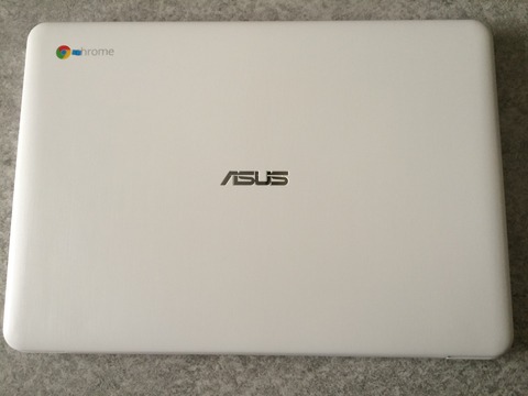 Chromebook C300MA 本体正面