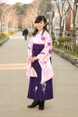 鎌倉小学生卒業袴女児5