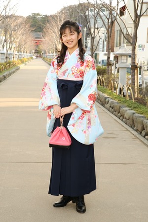 鎌倉小学生卒業袴女児10
