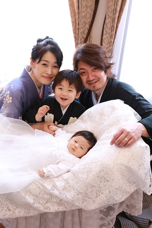 産着 鎌倉家族写真 初宮参り