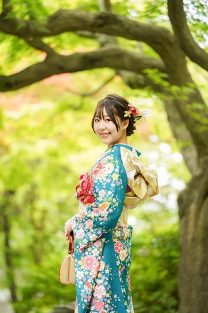 成人式 振袖 前撮り 神社 ロケーションフォト11