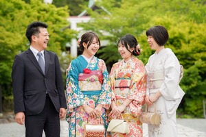 成人式 振袖 前撮り 神社 ロケーションフォト5