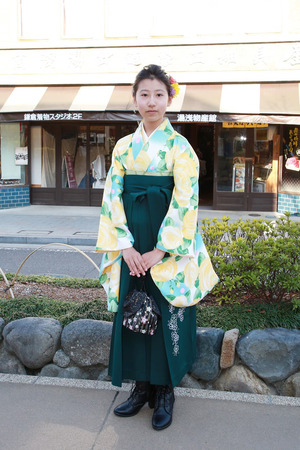 鎌倉小学生卒業袴 グリーンイエロー緑袴