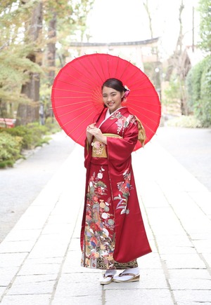 成人前撮り 屋外撮影 鶴岡八幡宮