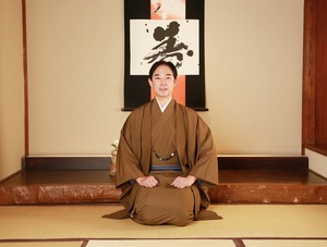 鎌倉 着物 和室スタジオ 代表