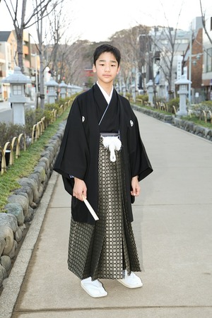 鎌倉小学生卒業袴男児2