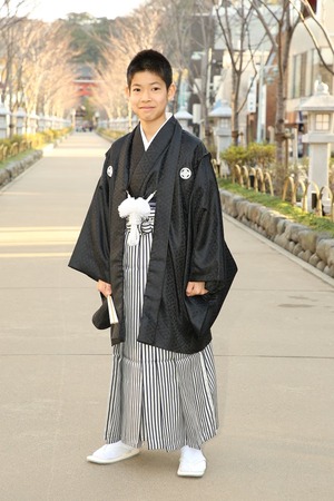 鎌倉小学生卒業袴男児11