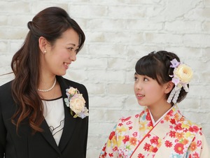 母娘ペアコサージュ&髪飾り