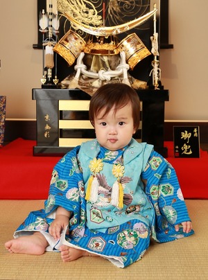 鎌倉1歳バースデーフォト和室兜