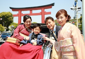 人力車屋外撮影 七五三5歳 家族写真