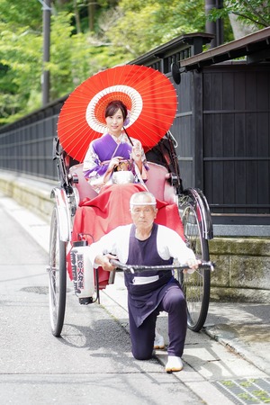 成人式 ママ振袖 前撮り 人力車 ロケーションフォト 鎌倉 7