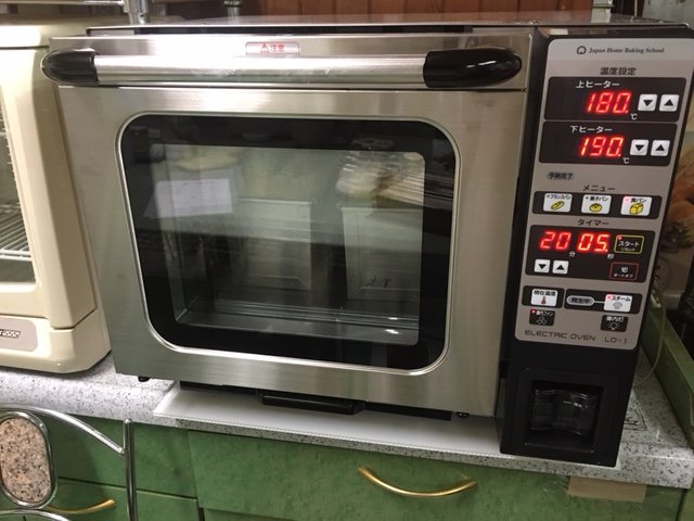 JHBS ジャパンホームベーキングスクール パン 電気オーブン　LO-1問題なく使用できます